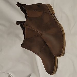 Brown boots